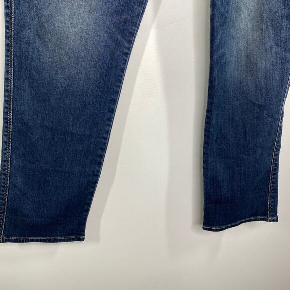 Levi's Flatters & Flaunts Skinny Leg Dark Wash Blue Jeans Womens Size 14 32 x 32 - Picture 3 of 11